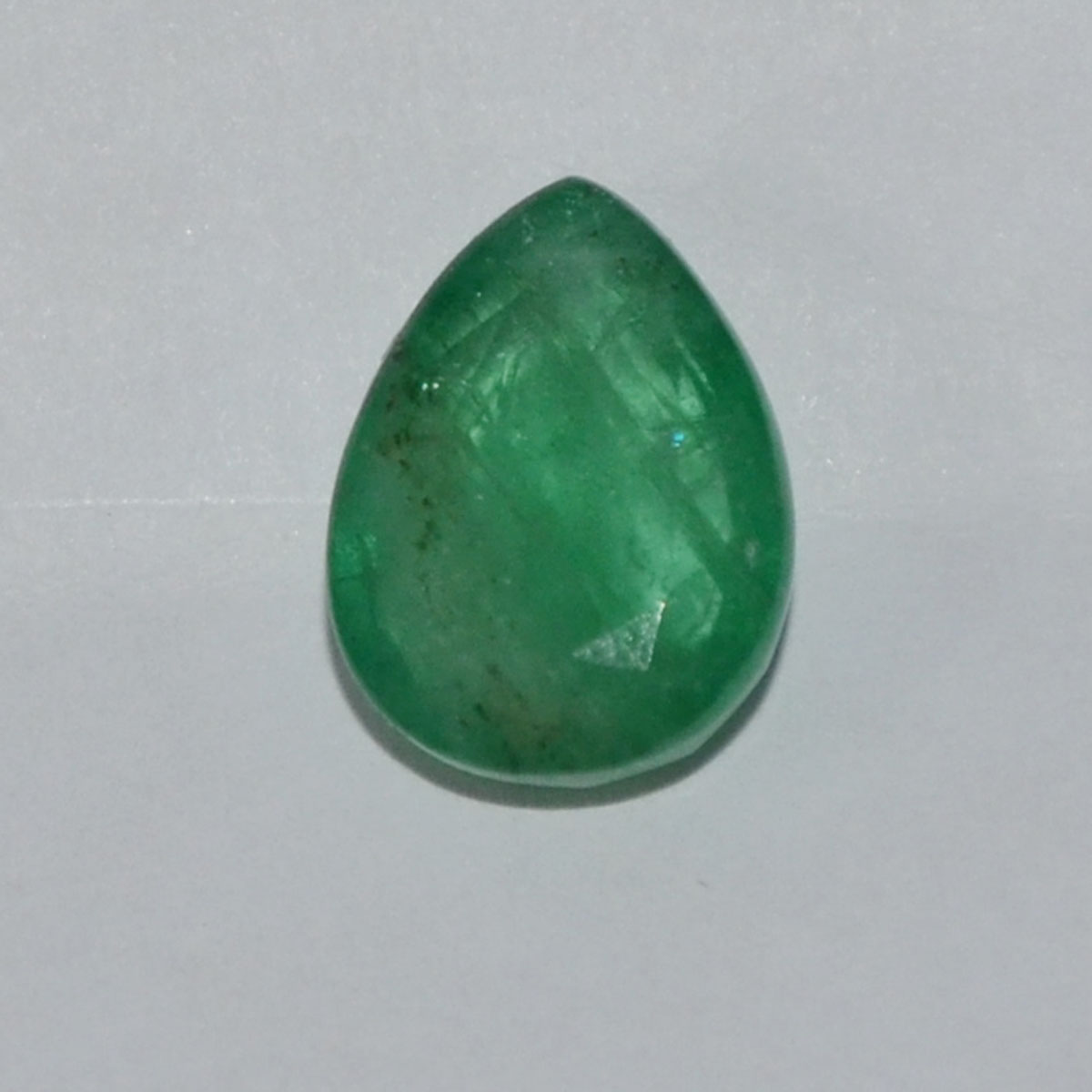 EMERALD 4 Ct.