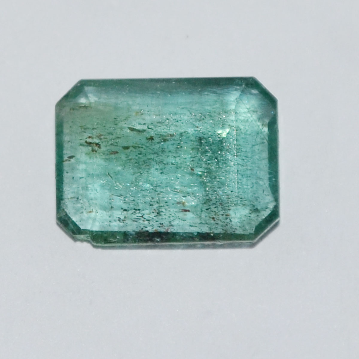 EMRD21422 EMERALD 3.88 Ct.