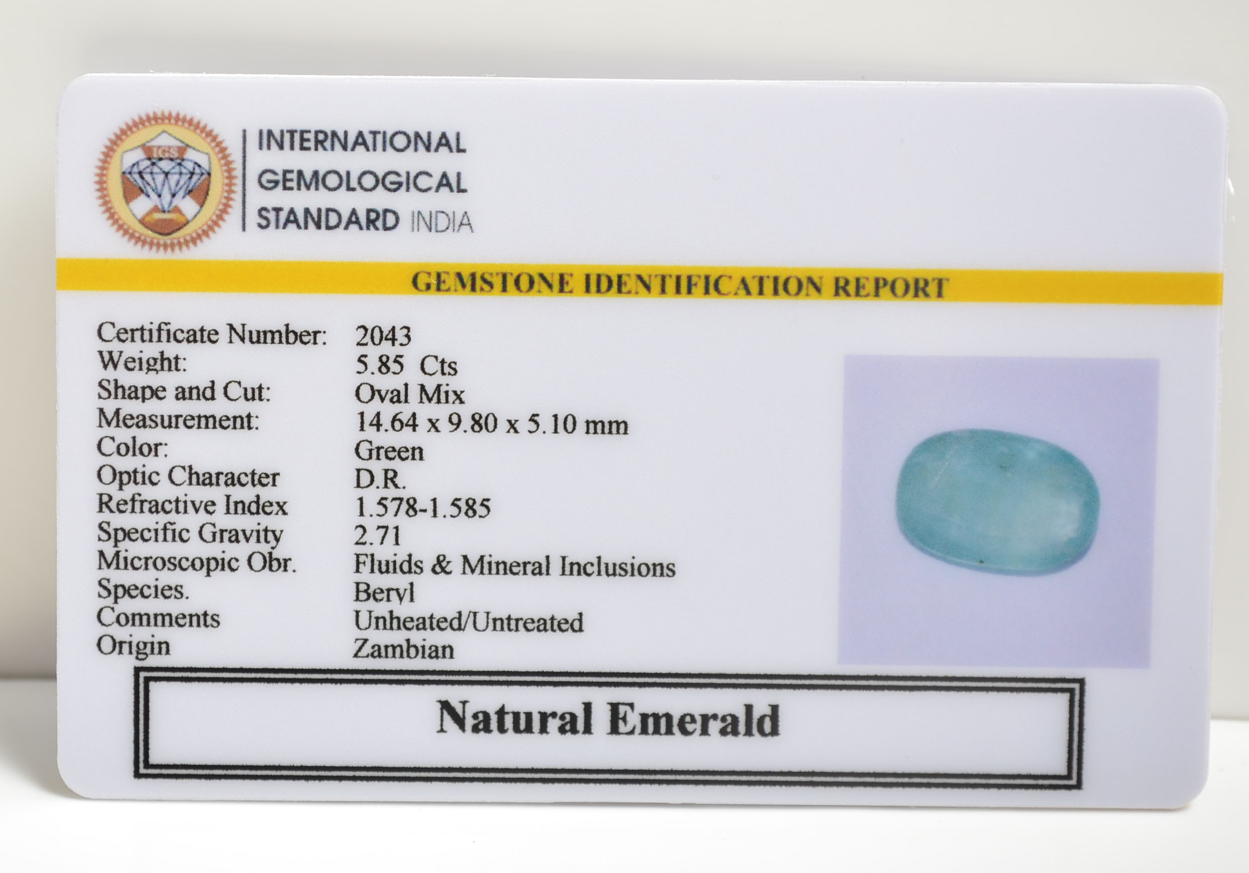 EMRD21437 2 EMERALD 5.85 Ct.