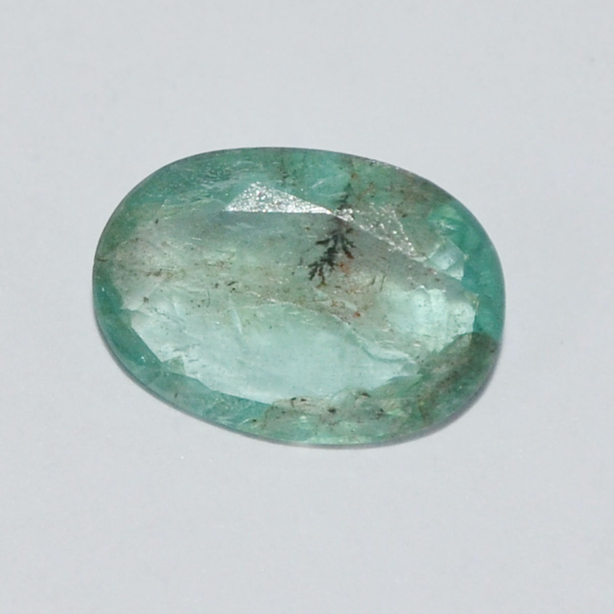 EMRD21438 EMERALD 2.8 Ct.
