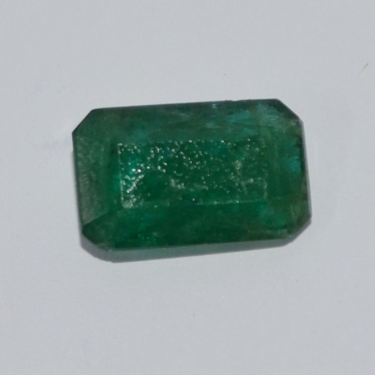 EMRG20401 2 EMERALD 5.84 Ct.