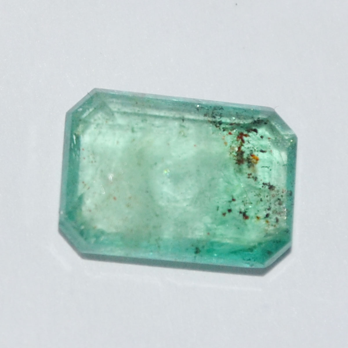 EMERALD 4.01 Ct.