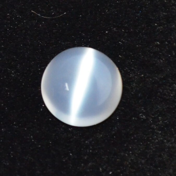 NMSG988 MOONSTONE 3.9 Ct.