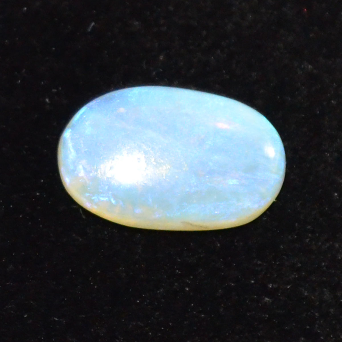 OPAL 2.81 Ct.