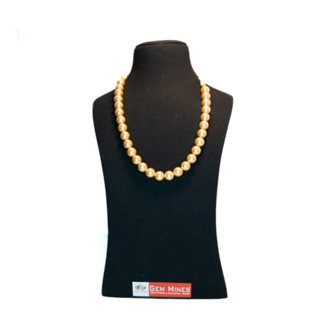 corportaing gifting tumbnail High Quality Golden Shell Pearl Necklace