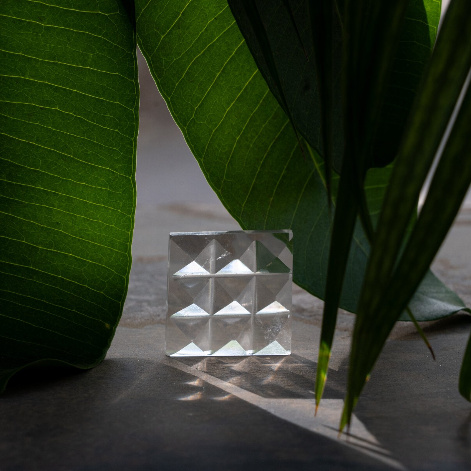 sphatik pyramid 1 scaled Sphatik Pyramid