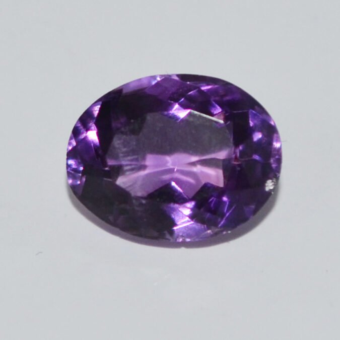 AME1163 1 AMETHYST 3.27 Ct.