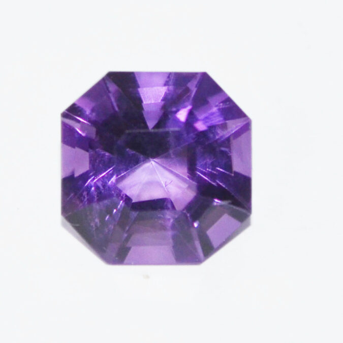 AME1177 1 AMETHYST 7.1 Ct.