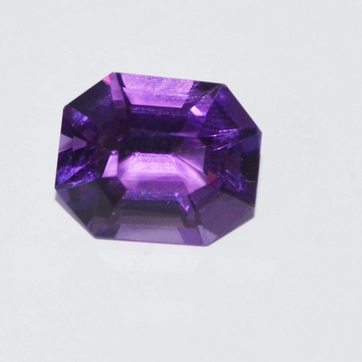 AMETHYST 5.27 Ct.