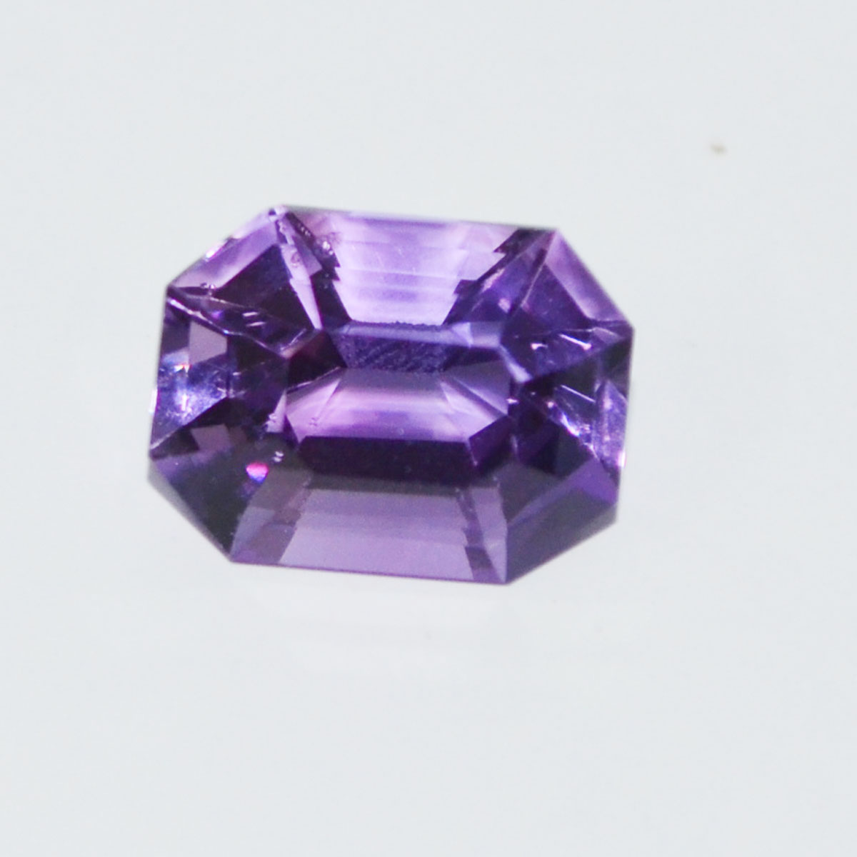 AMETHYST 5.92 Ct.