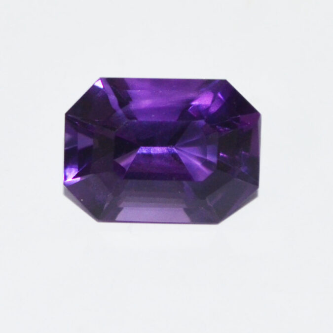 AMETHYST 5.81 Ct. 1 AME1209 1 AMETHYST 5.81 Ct.