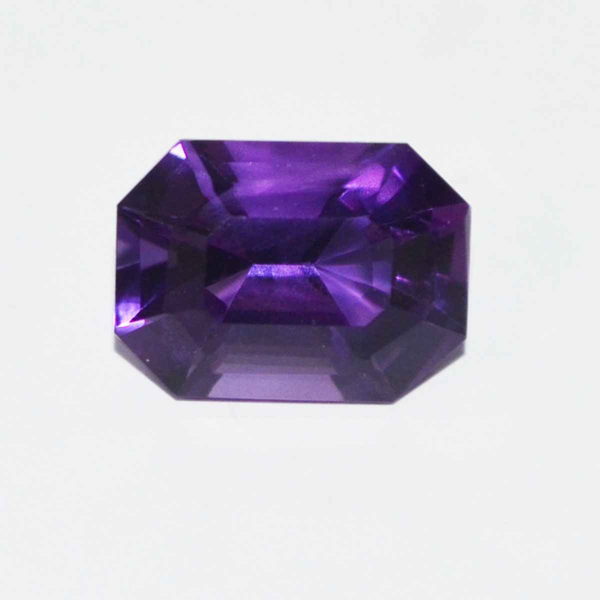 AMETHYST 5.81 Ct.