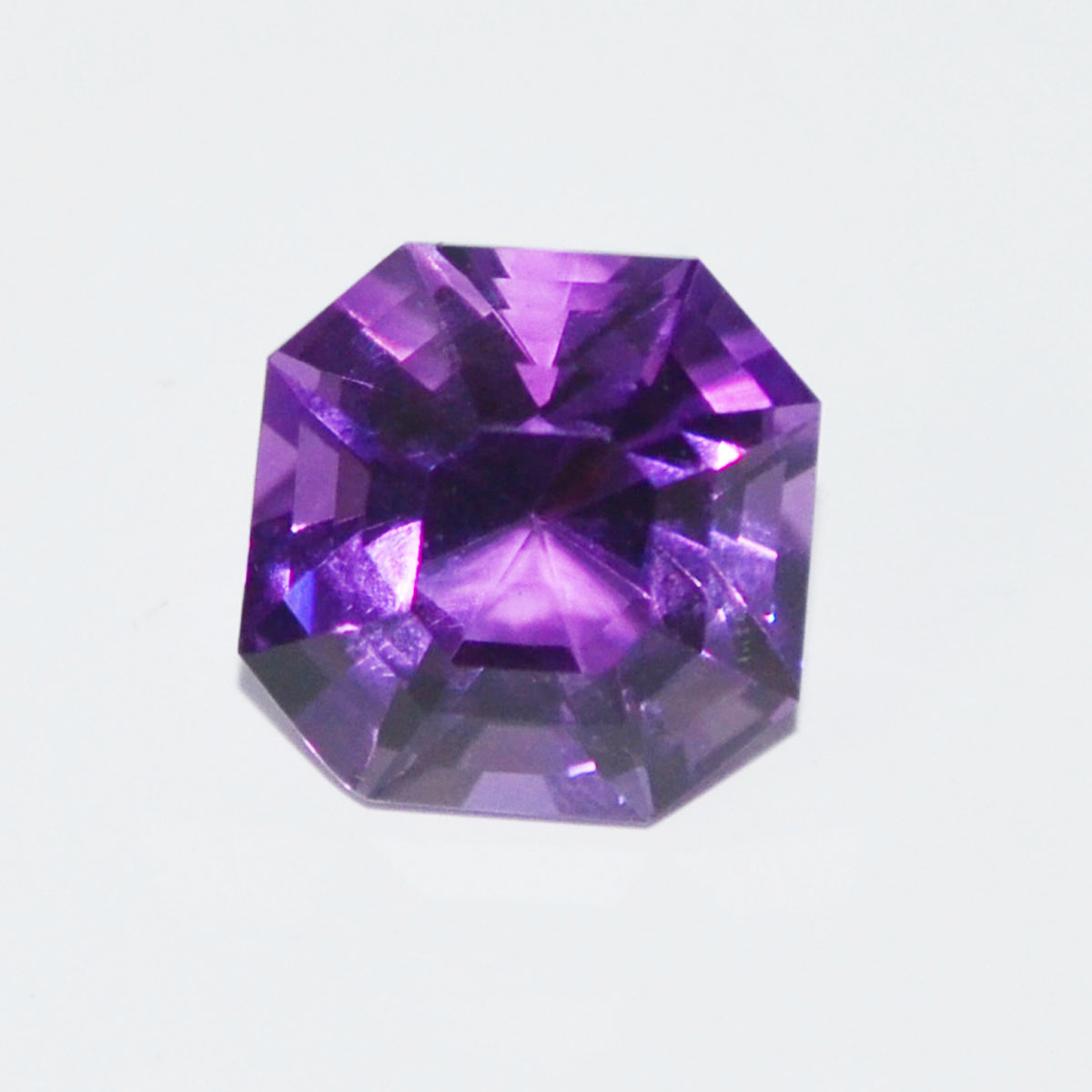 AMETHYST 7.17 Ct.