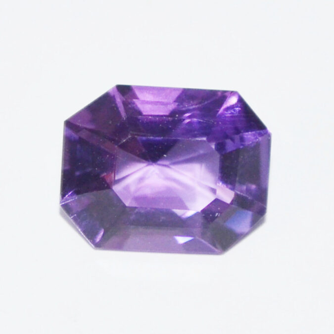 AME1219 1 AMETHYST 4.38 Ct.