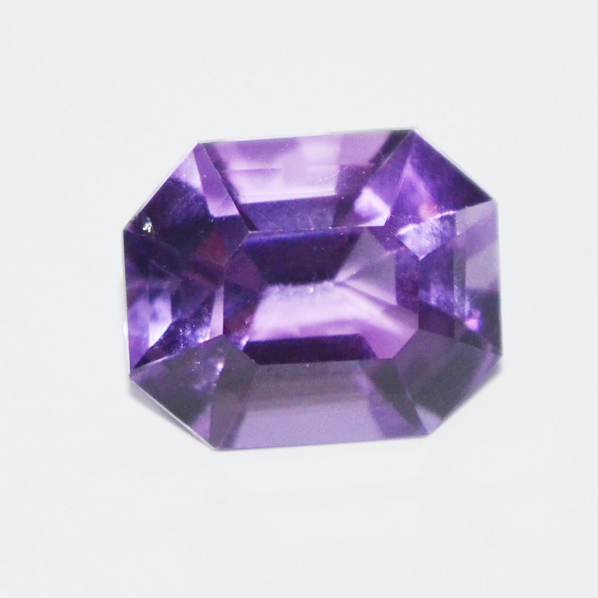 AMETHYST 5.77 Ct.