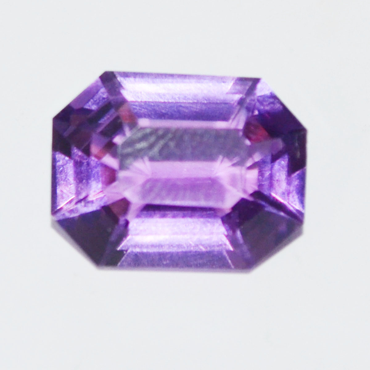 AMETHYST 5.88 Ct.
