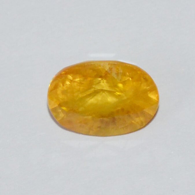 NYSPG7940 YELLOW SAPPHIRE 4.31 Ct.