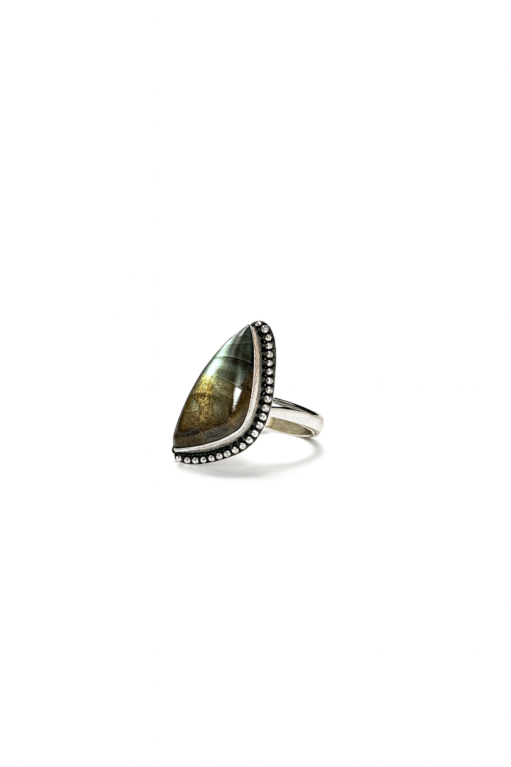 17 Natural Labradorite Ring