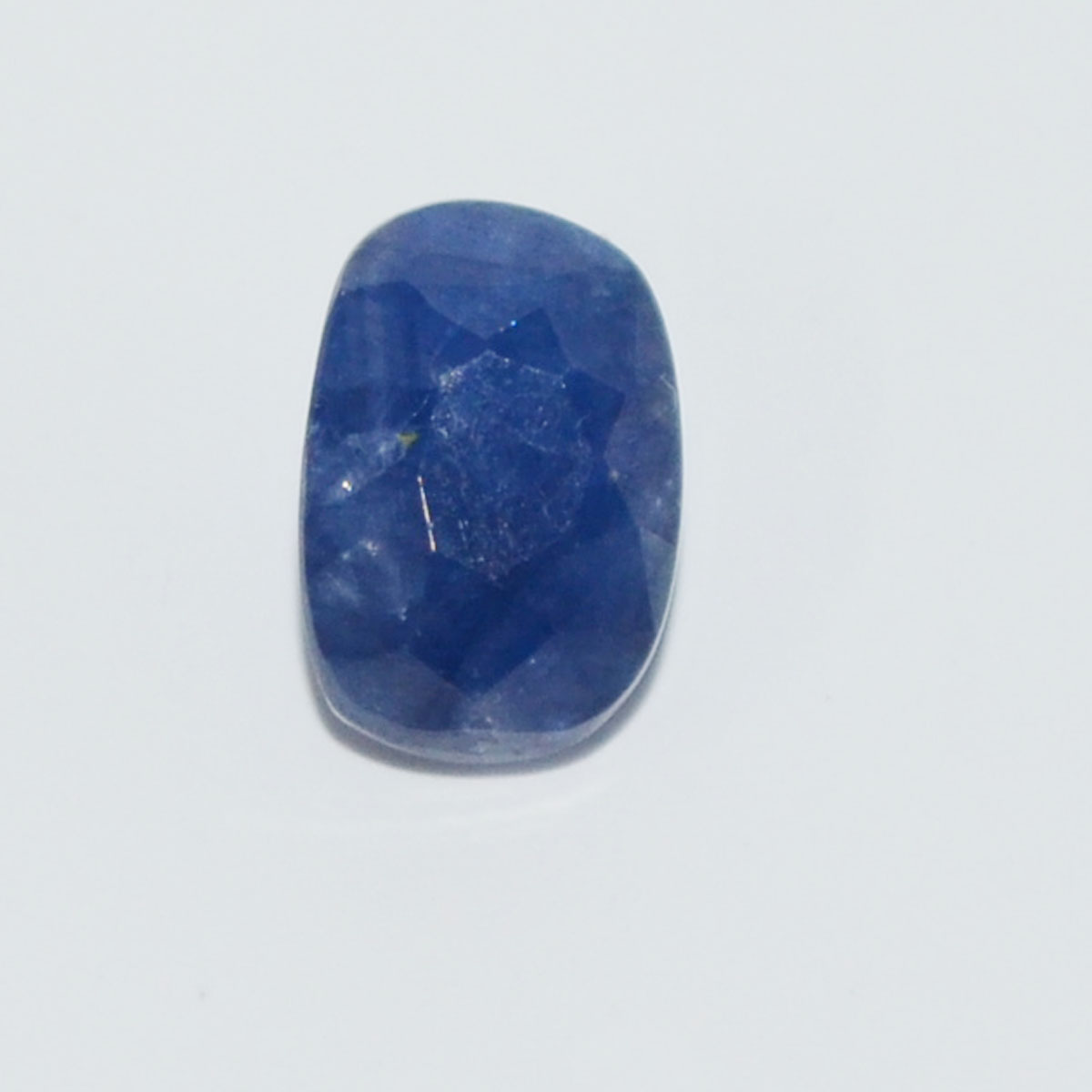 BLUE SAPPHIRE 4.27 Ct.