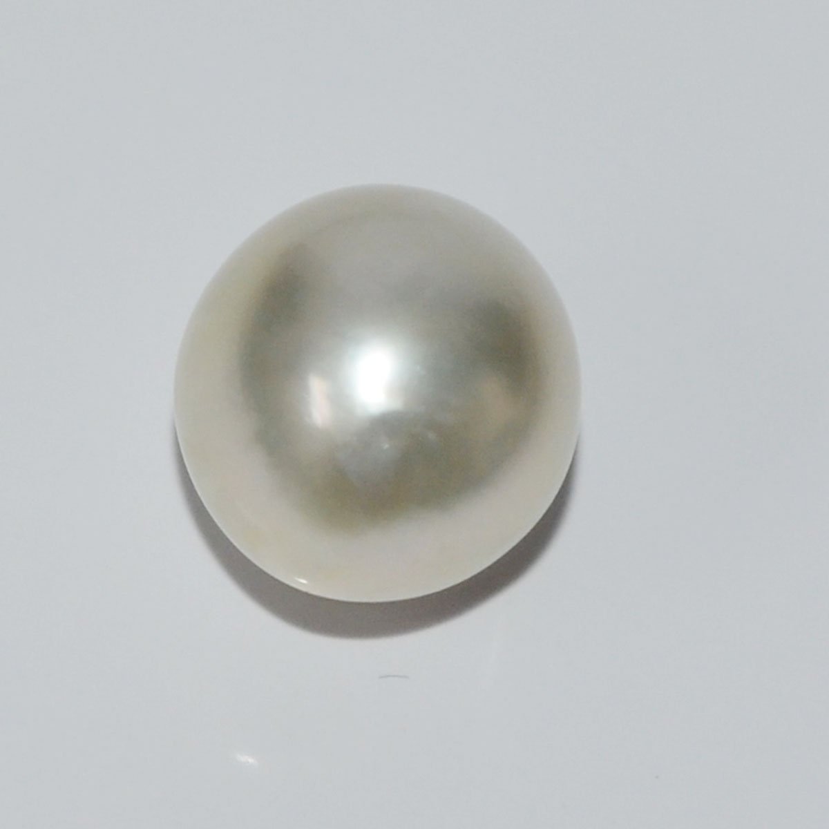 SOUTH SEA PEARL 7.64 Ct.