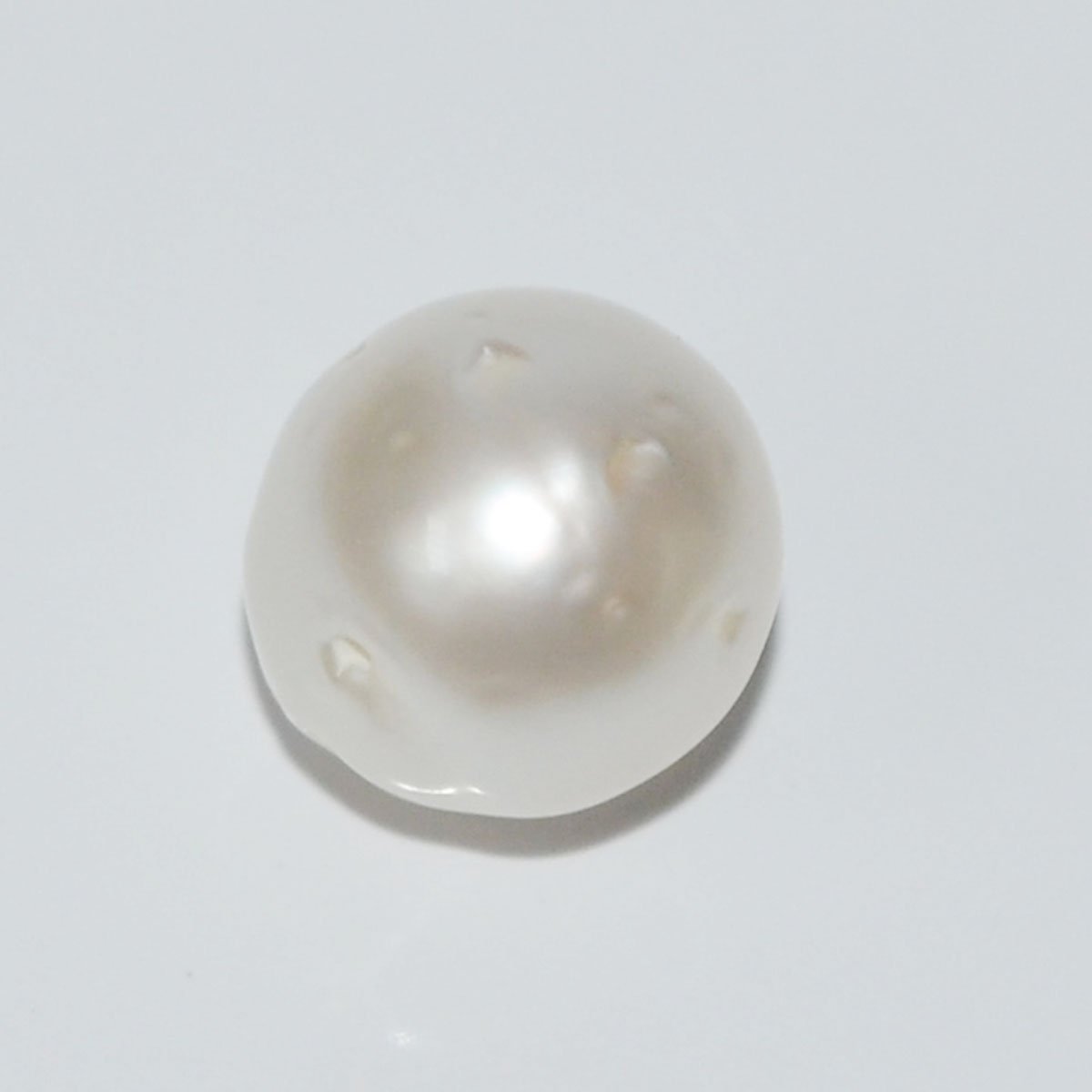 SOUTH SEA PEARL 7.3 Ct.
