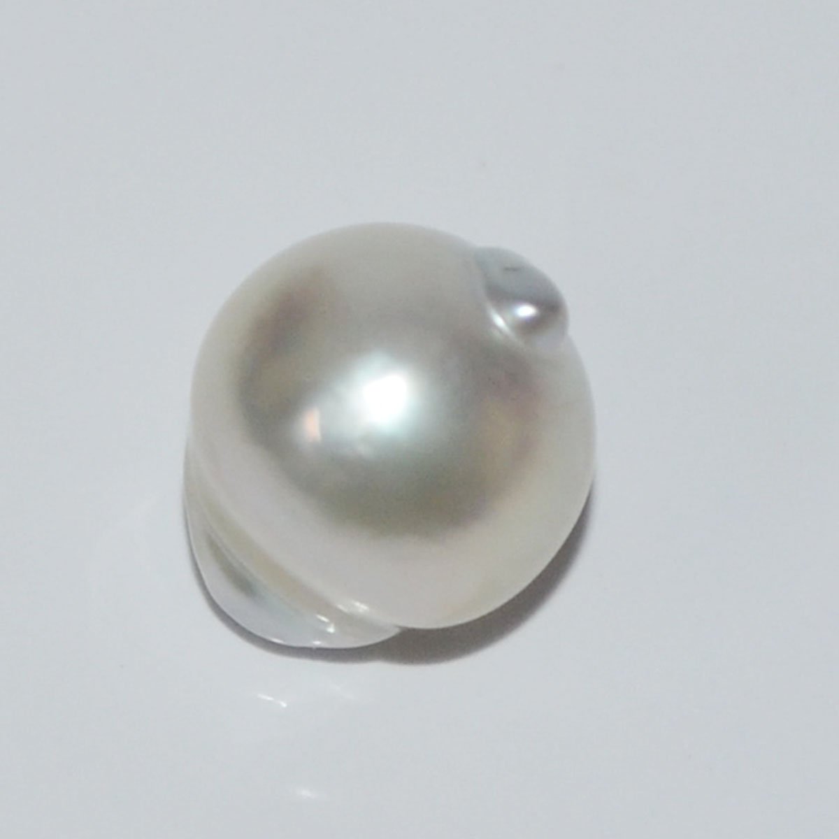 SOUTH SEA PEARL 4.54 Ct.