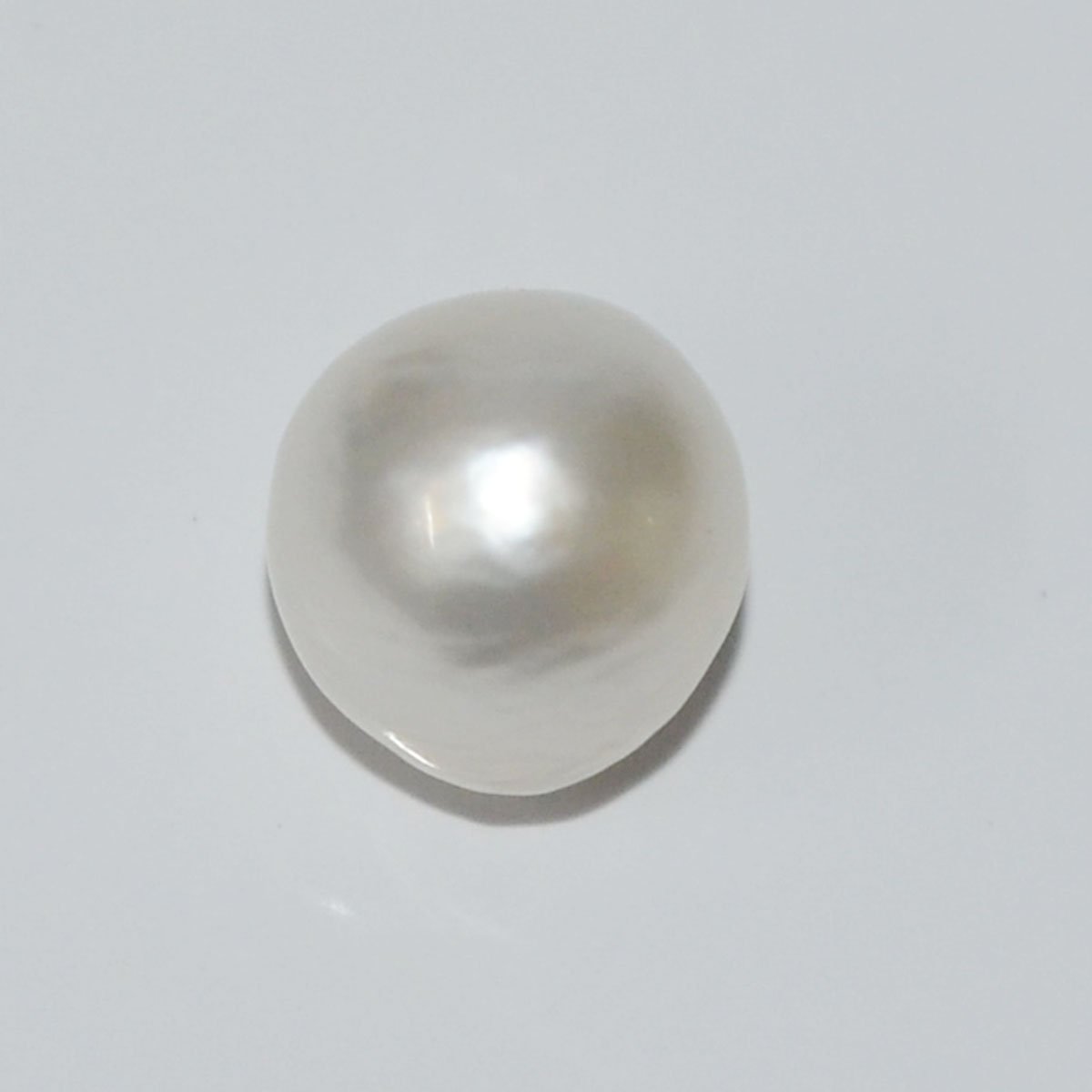 SOUTH SEA PEARL 5.72 Ct.