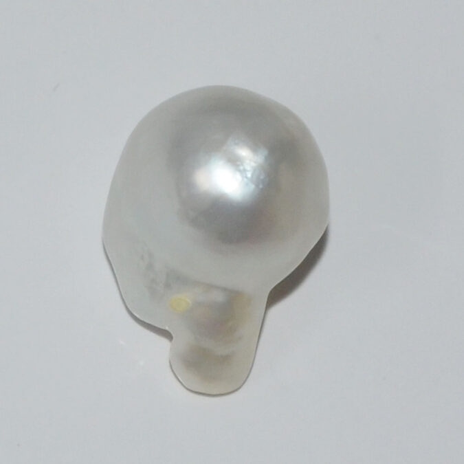 SOUTH SEA PEARL 8.88 Ct. 1 DSPG2839 1 SOUTH SEA PEARL 8.88 Ct.