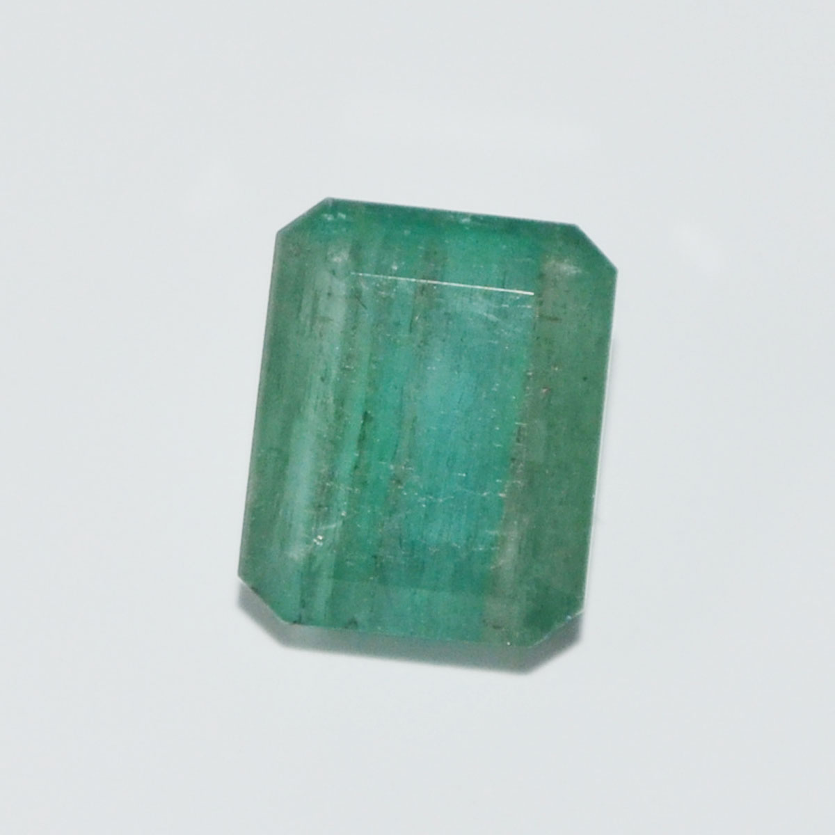 EMERALD 8.17 Ct.