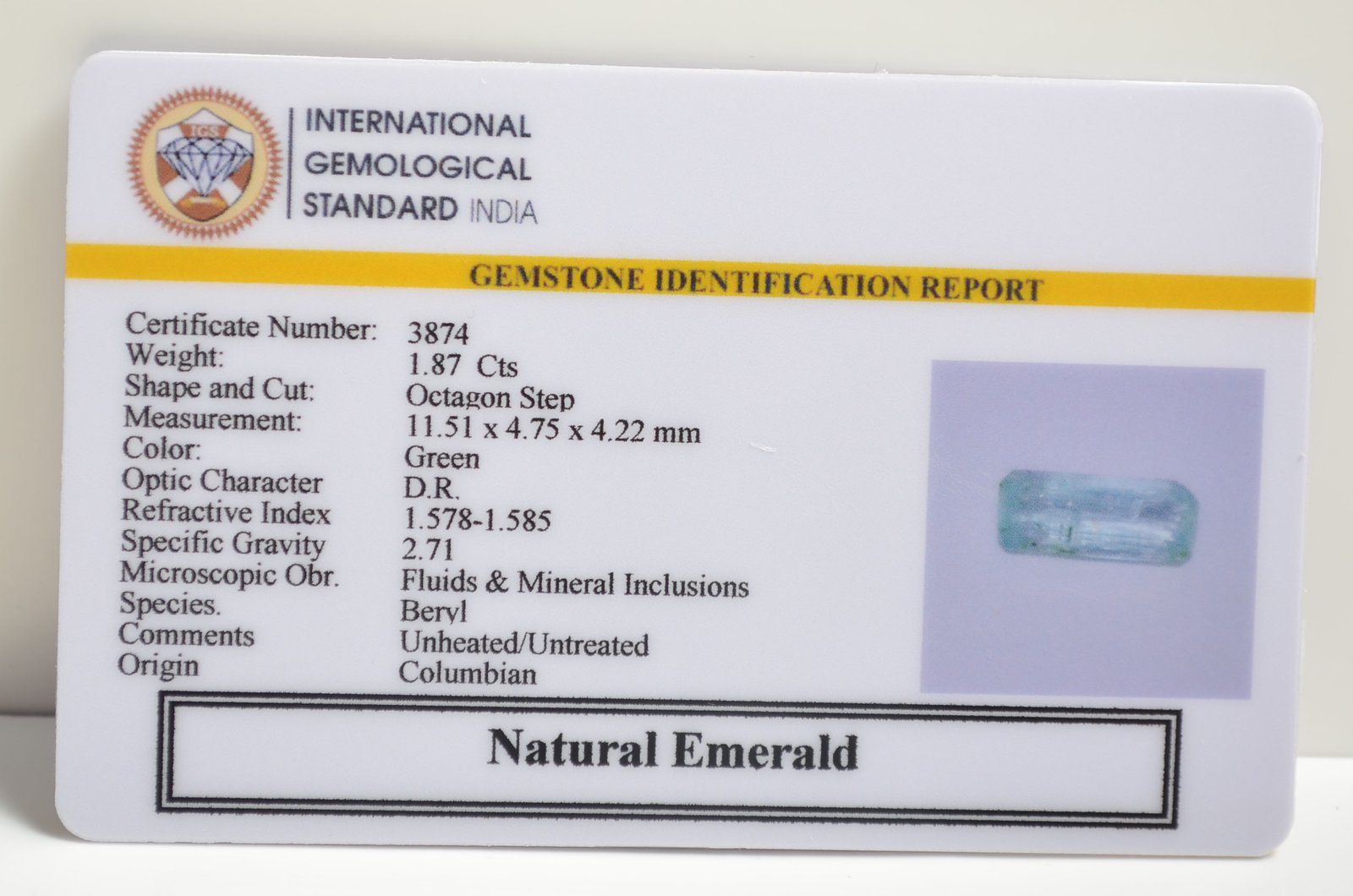 EMERALD 1.87 Ct. 3 EMRD21818 2 1 EMERALD 1.87 Ct.