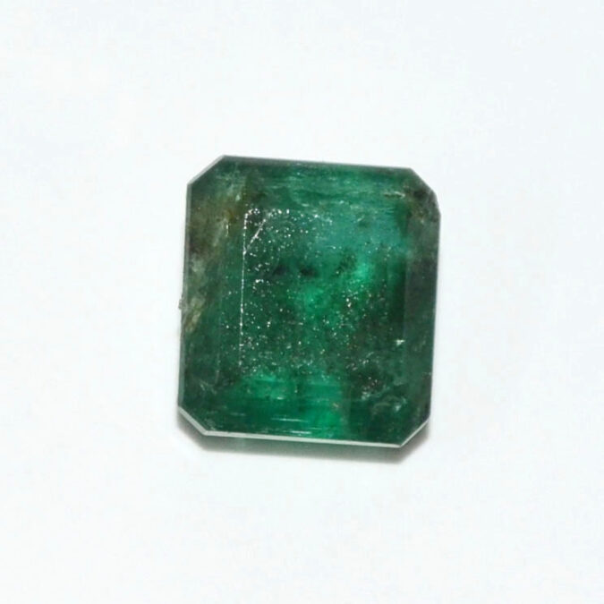 EMERALD 5.18 Ct. 1 EMRD21882 1 EMERALD 5.18 Ct.