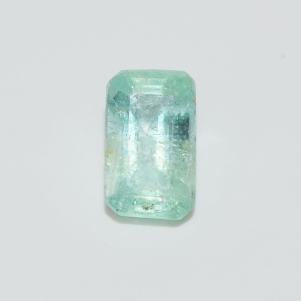 EMERALD 0.81 Ct.