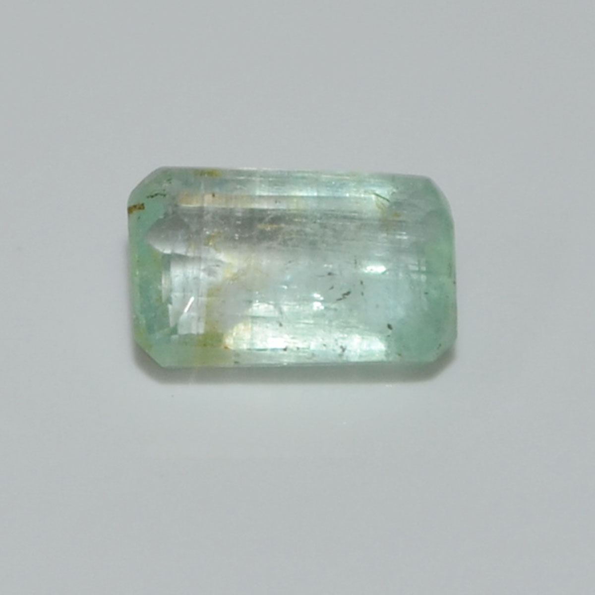 EMERALD 0.87 Ct.