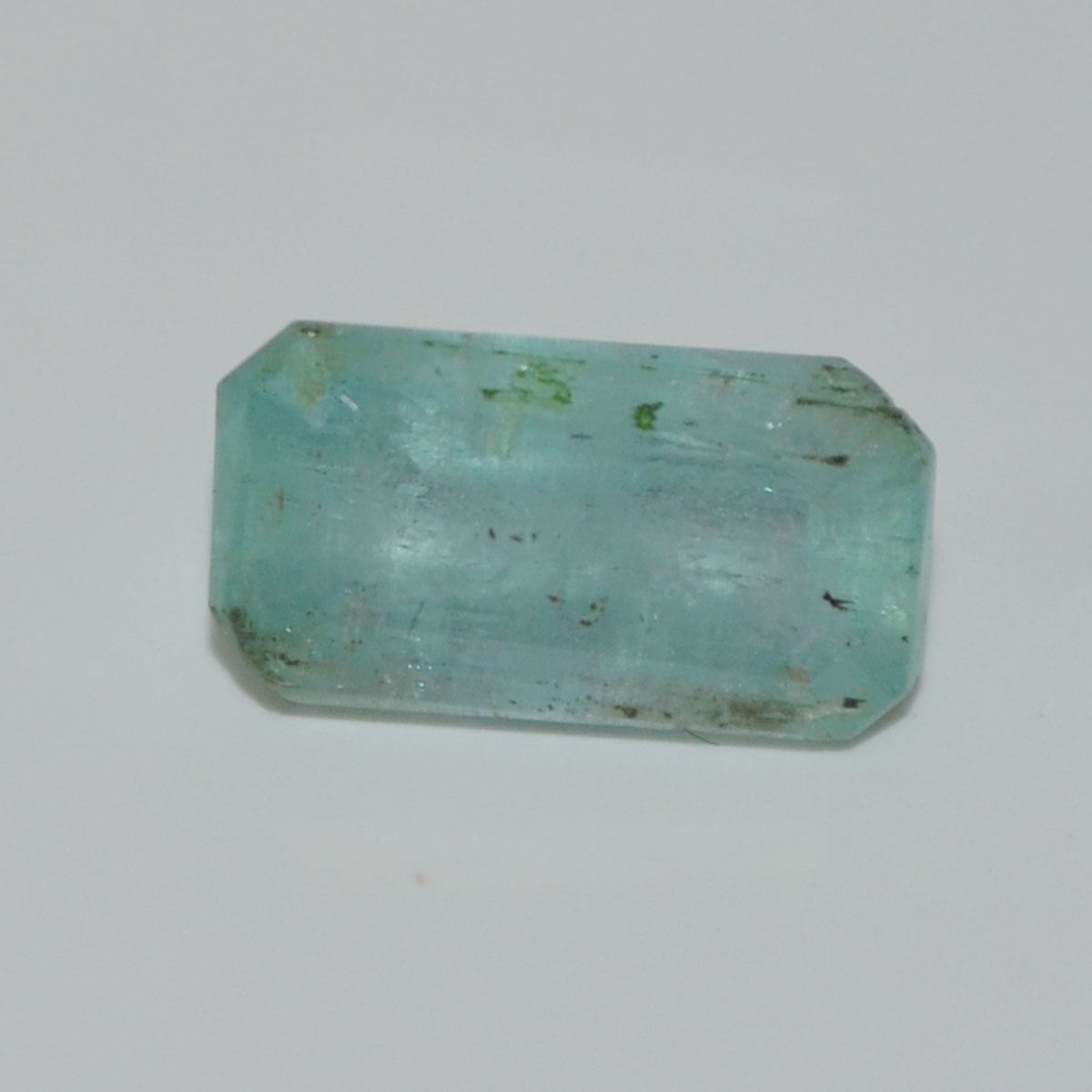 EMERALD 4.08 Ct.