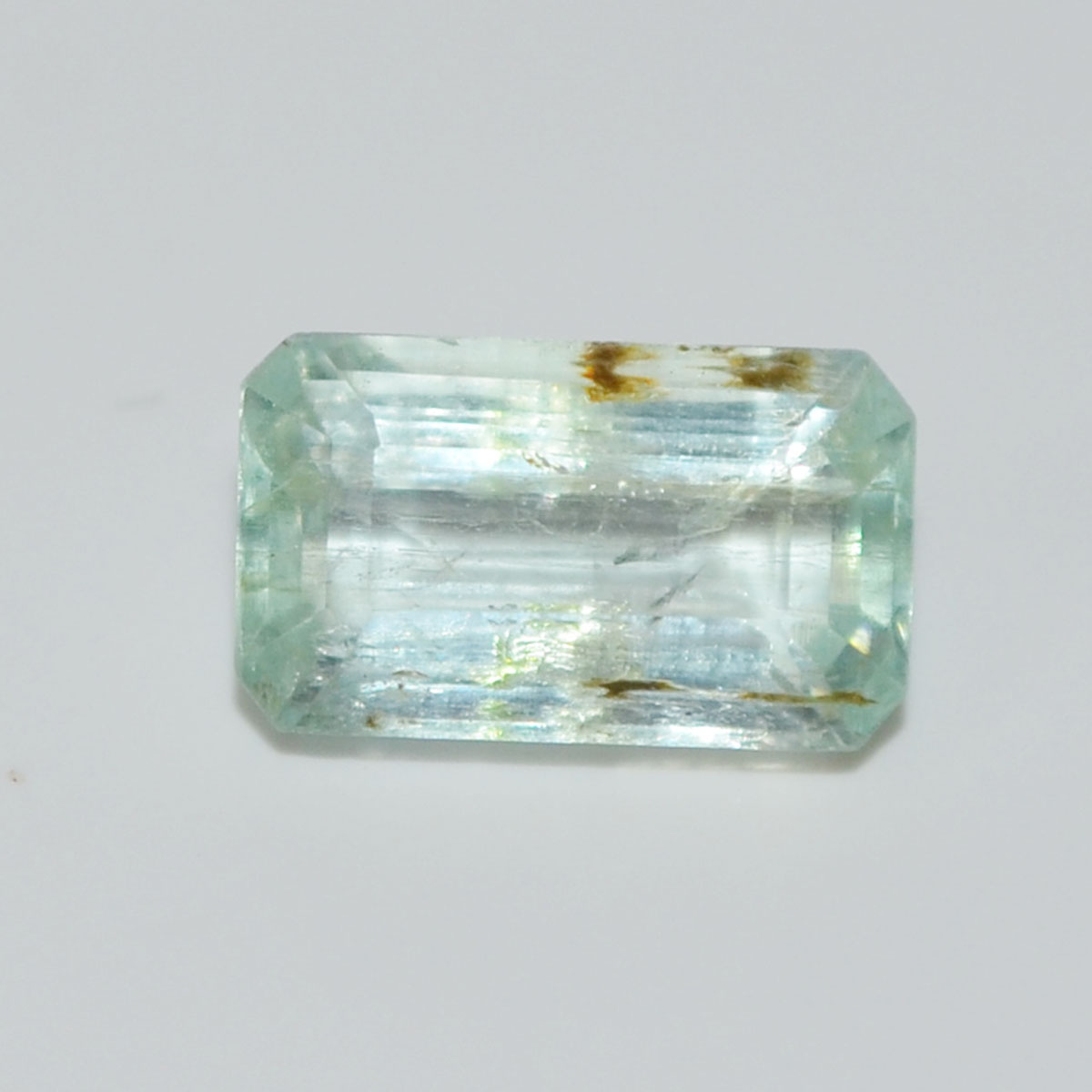 EMERALD 2.98 Ct.
