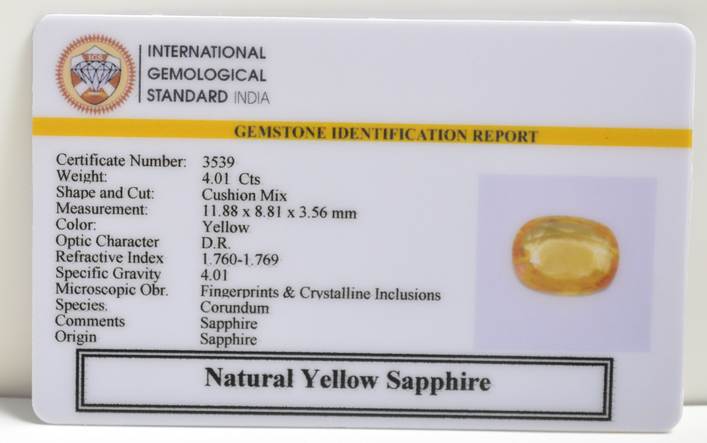 YELLOW SAPPHIRE 4.01 Ct. YELLOW SAPPHIRE 4.01 Ct.