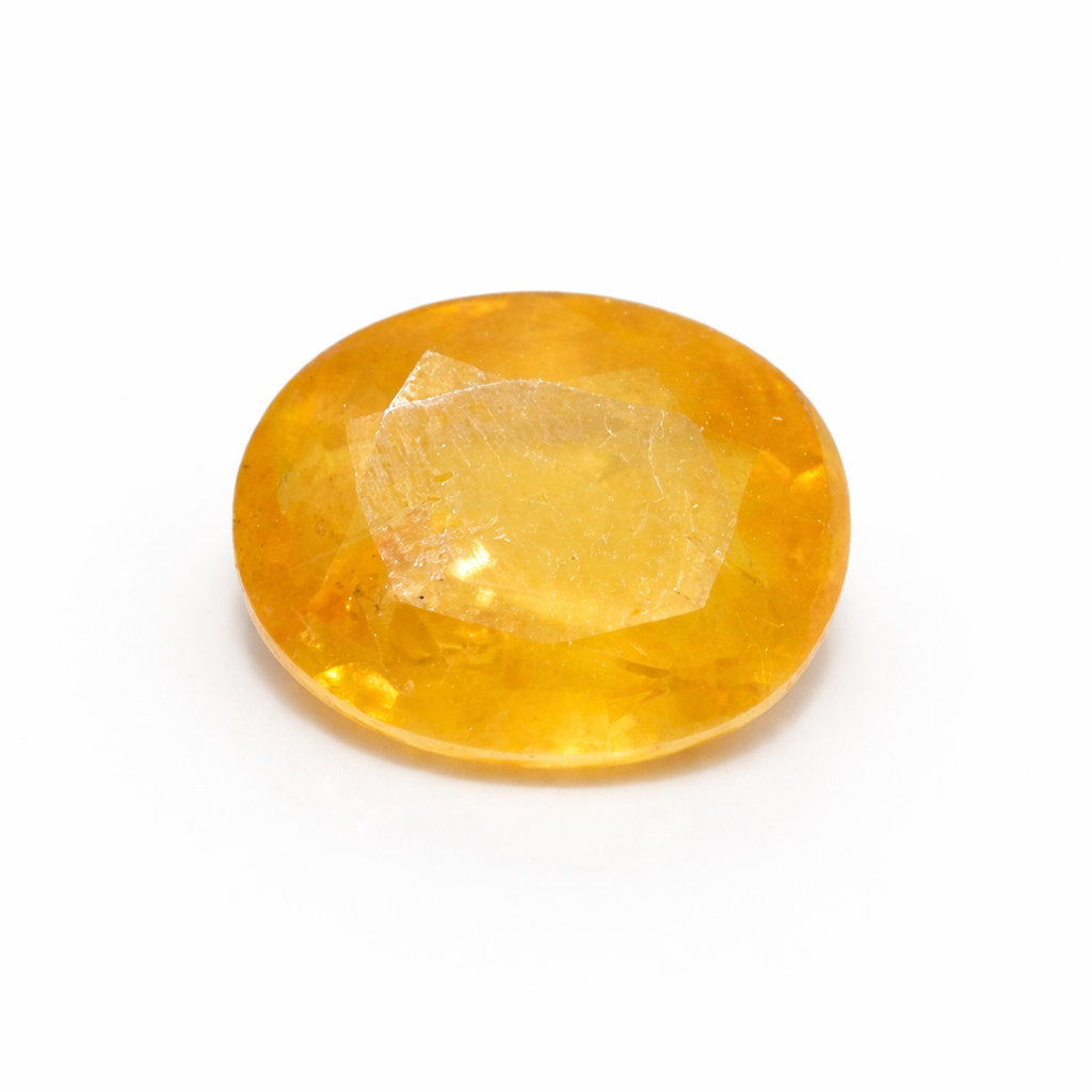 YELLOW SAPPHIRE 4.61 Ct. YELLOW SAPPHIRE 4.61 Ct.