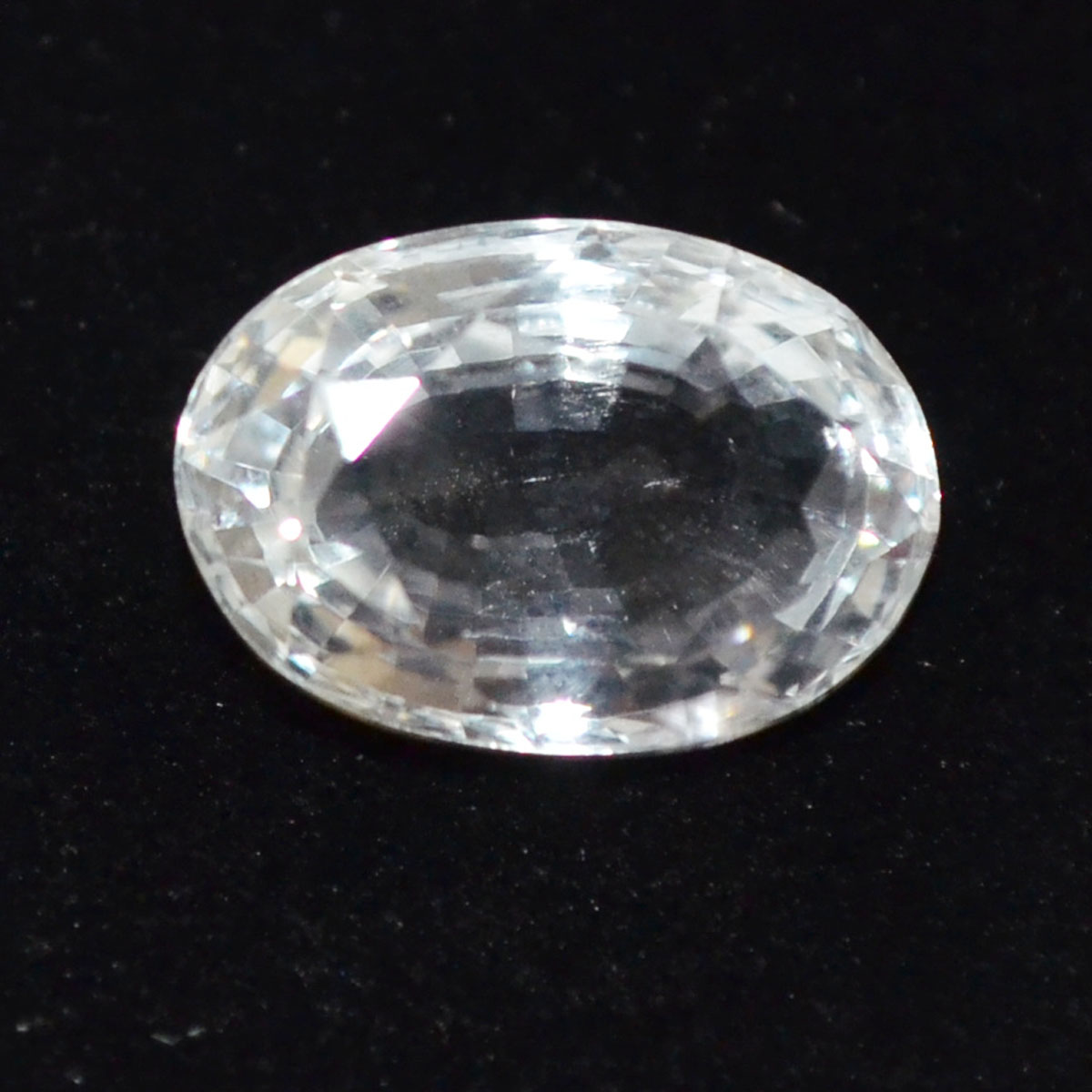 WHITE TOPAZ 8.52 Ct.