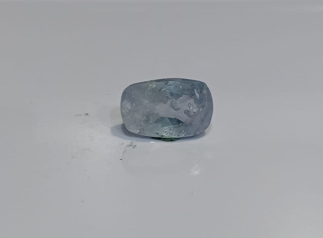 BLUE SAPPHIRE 4.03 Ct.