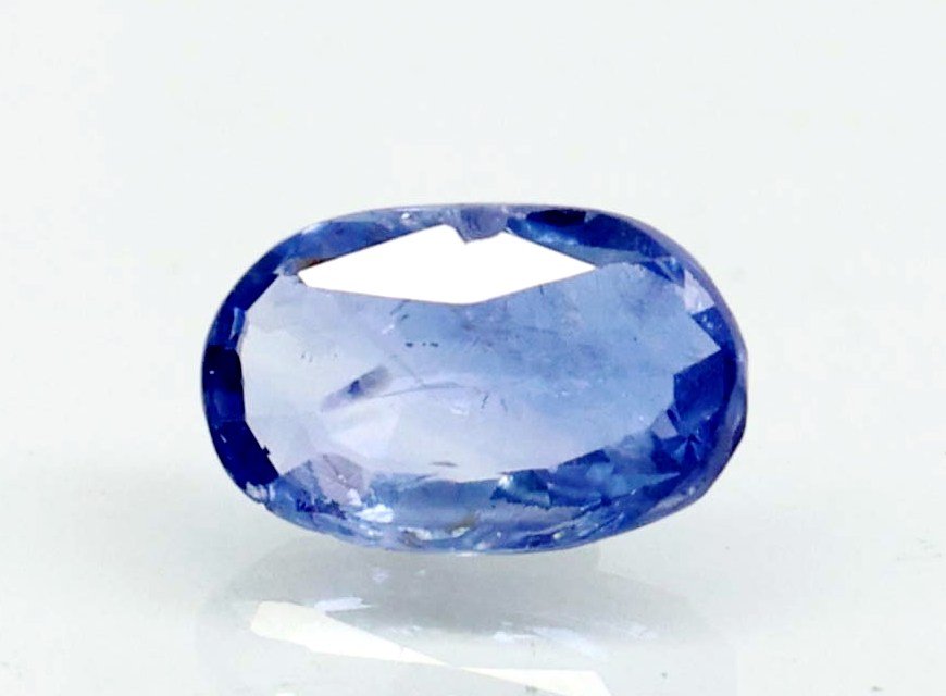 BLUE SAPPHIRE 4.52 Ct.