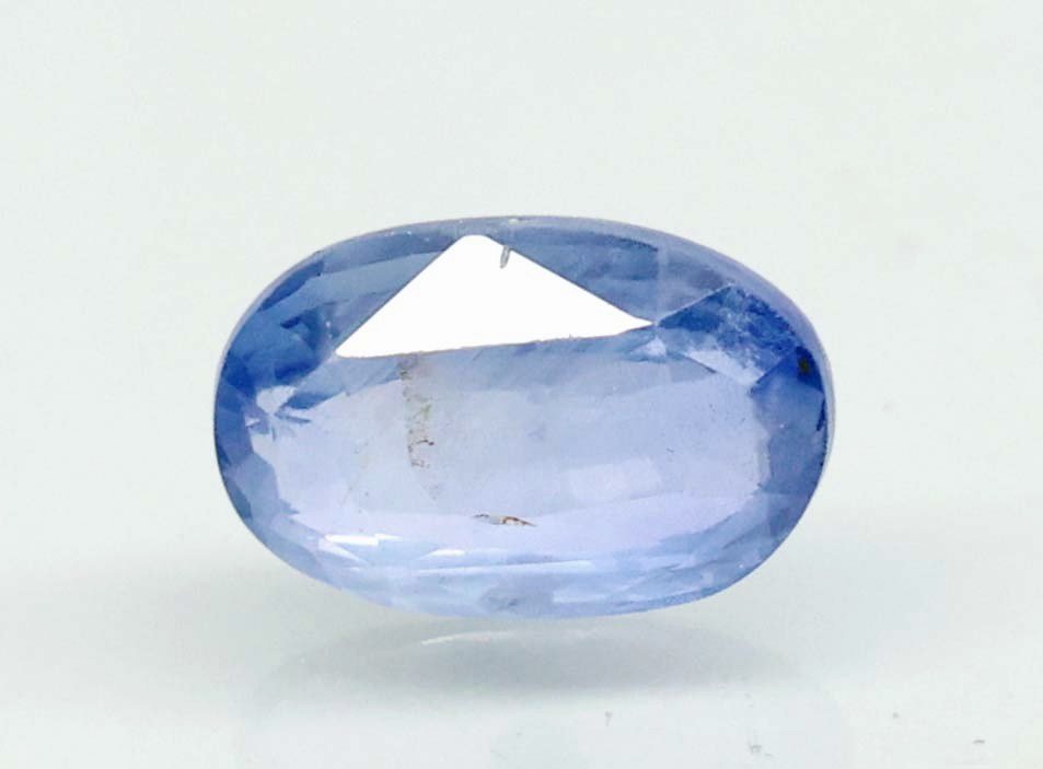 BLUE SAPPHIRE 5.84 Ct.
