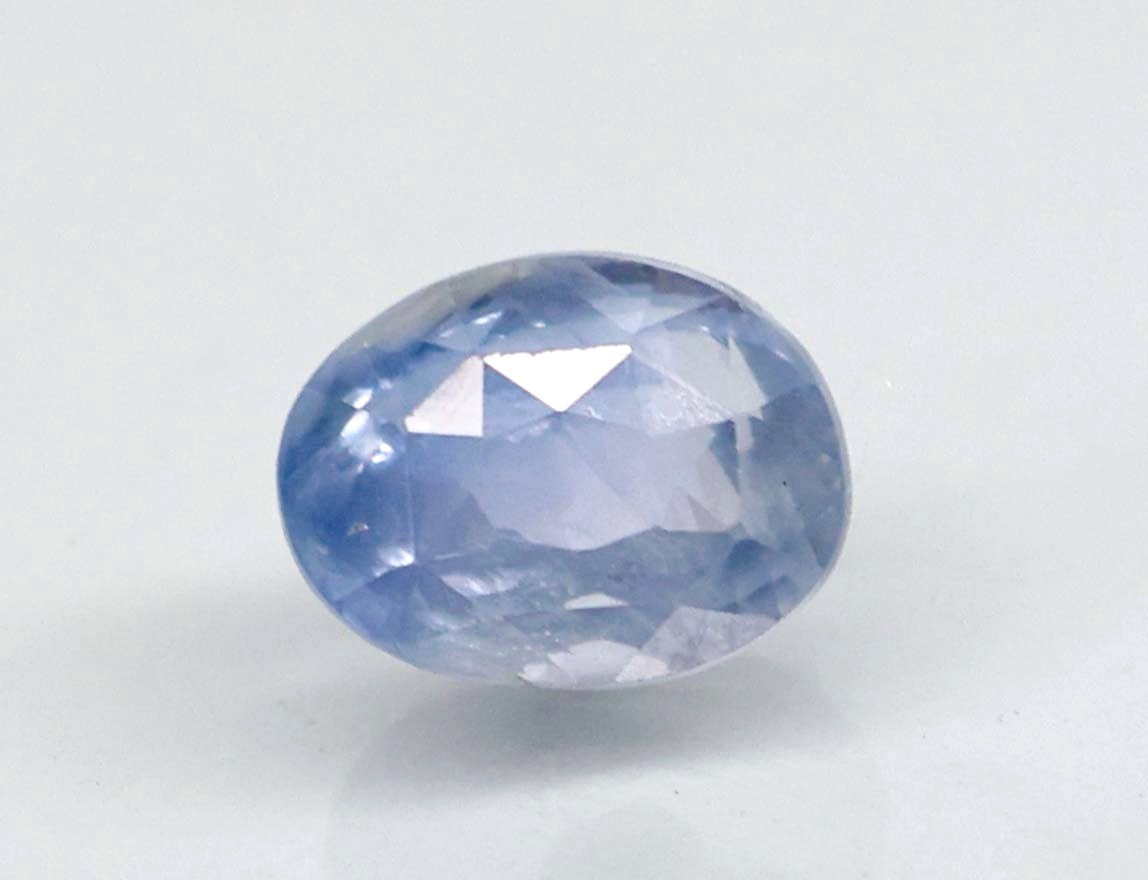 BLUE SAPPHIRE 5.24 Ct.