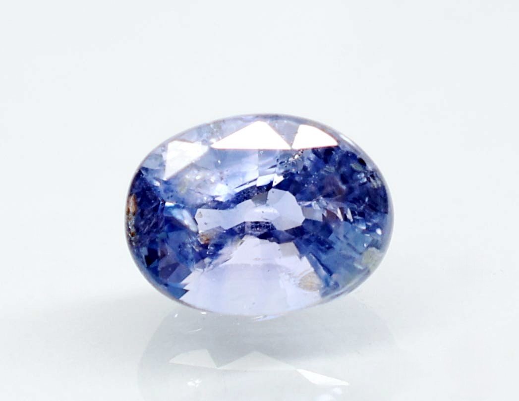 BLUE SAPPHIRE 4.76 Ct.