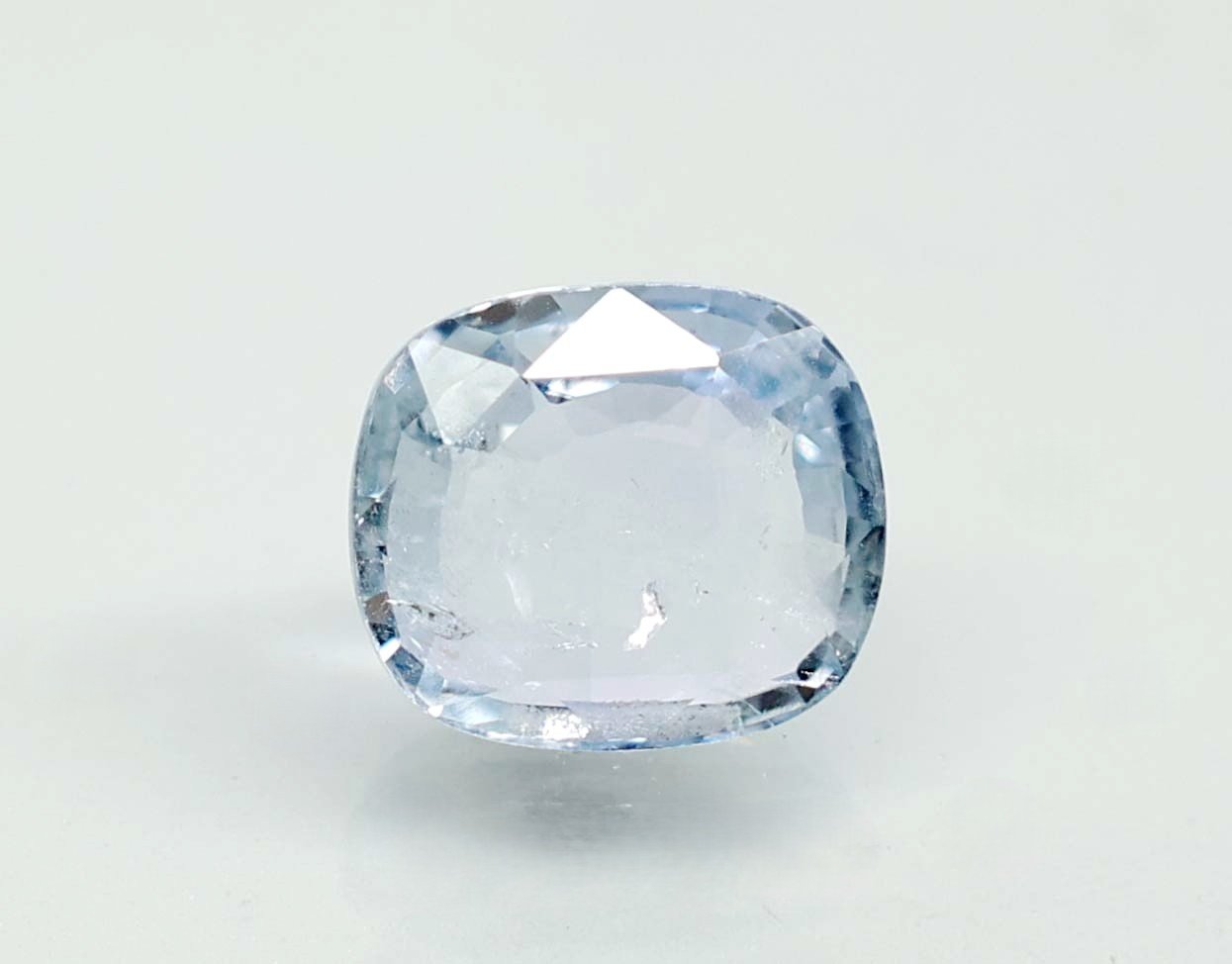 BLUE SAPPHIRE 7.64 Ct.