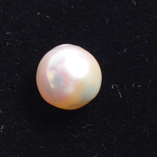 SOUTH SEA PEARL 3.77 Ct.