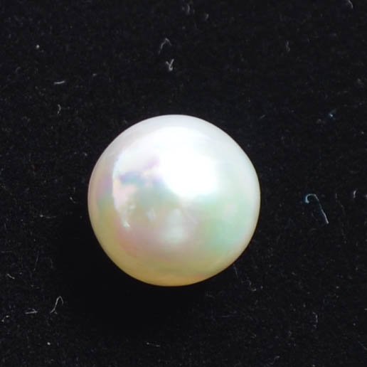 SOUTH SEA PEARL 5.49 Ct.