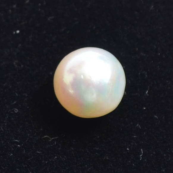SOUTH SEA PEARL 5.57 Ct.