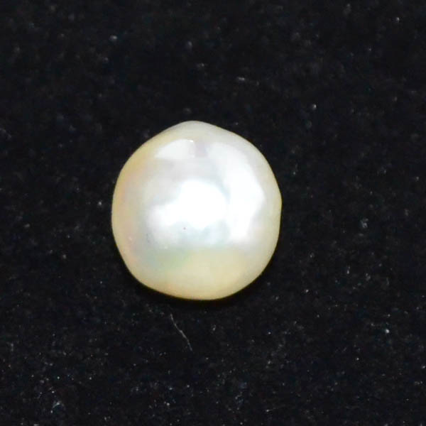SOUTH SEA PEARL 3.88 Ct.