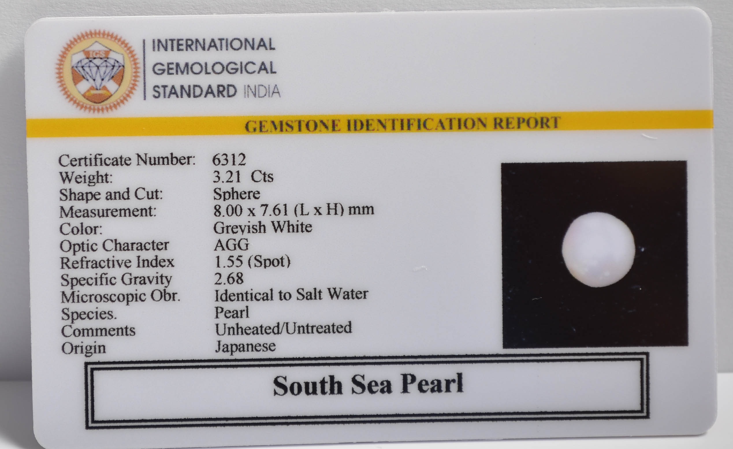 DSP3054 2 SOUTH SEA PEARL 3.21 Ct.