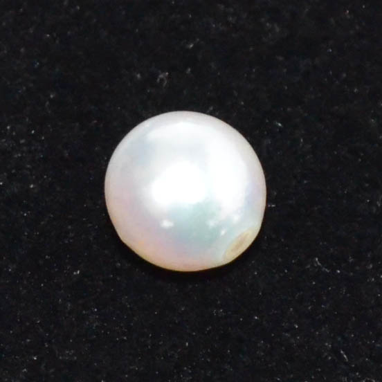 SOUTH SEA PEARL 3.89 Ct.
